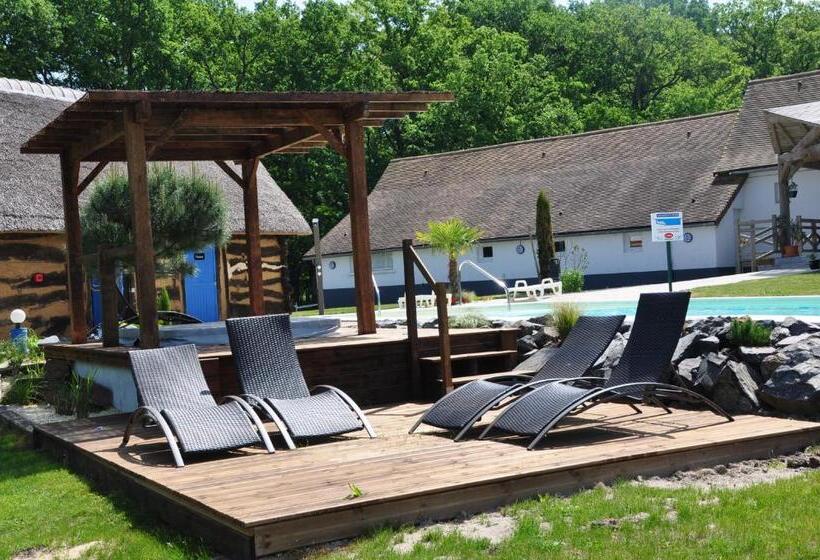 Отель La Maison Du Lac