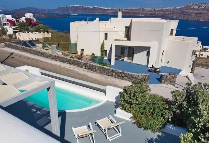 Aura Marina Apartments Santorini