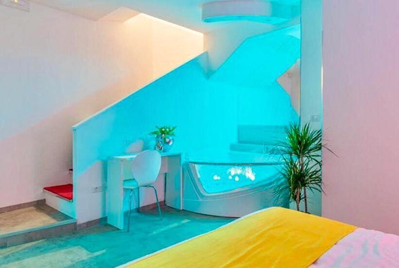 تختخواب و صبحانه Governo Vecchio Guesthouse Navona