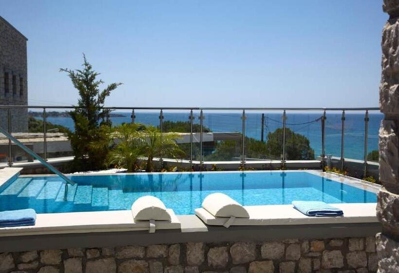 Blue Dream Luxury Villas