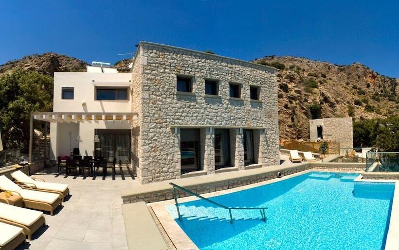 Blue Dream Luxury Villas