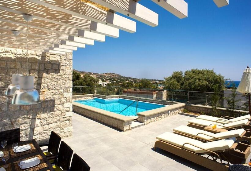 Blue Dream Luxury Villas