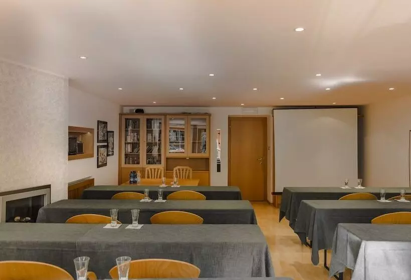 فندق Adler Carezza