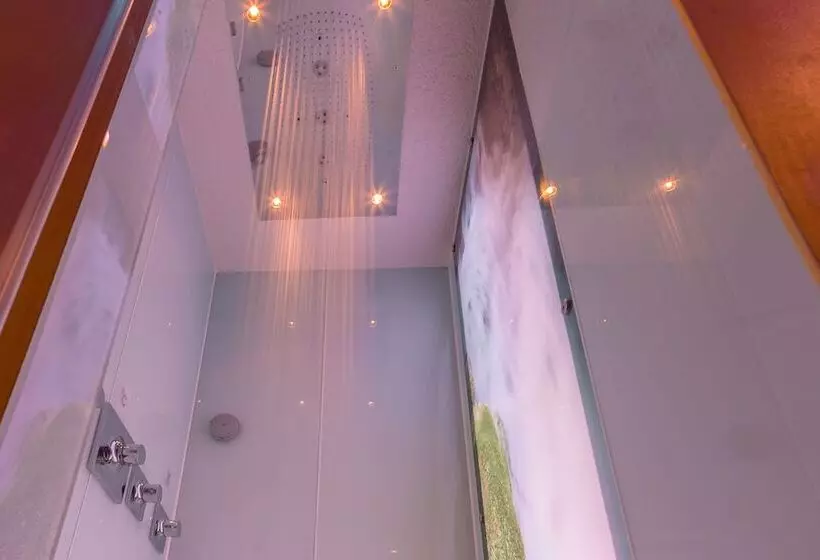 فندق Adler Carezza