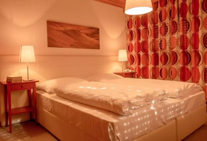 فندق Adler Carezza