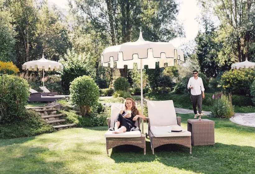 Отель Alpenpalace Luxury Hideaway & Spa Retreat