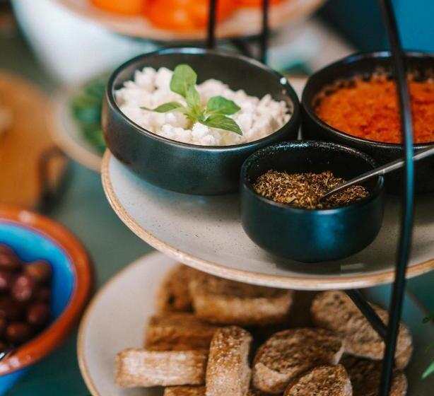 호텔 Apollo Resort Art