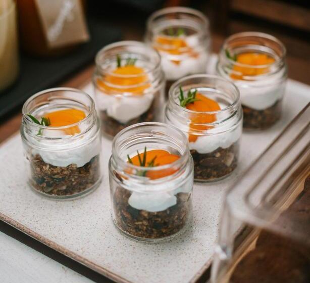 호텔 Apollo Resort Art