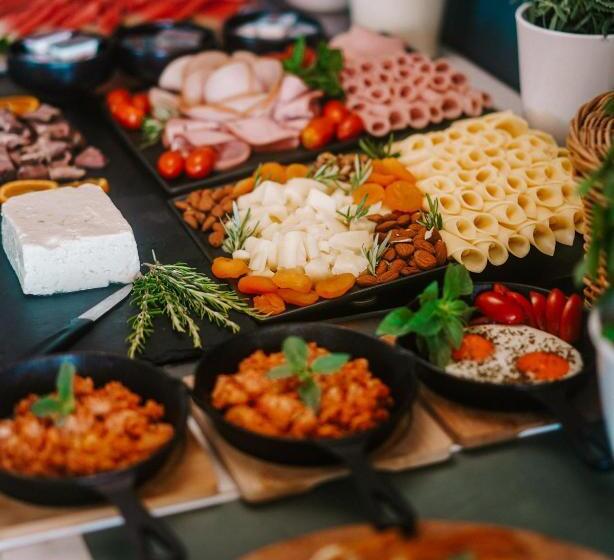 호텔 Apollo Resort Art