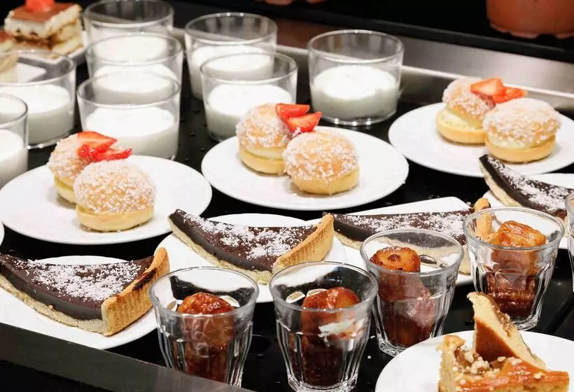 ホテル Campanile Roissy Aeroport Cdg Le Mesnil Amelot