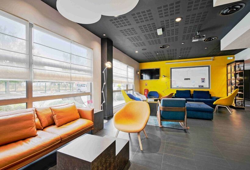 فندق Campanile Roissy  Aeroport Cdg  Le Mesnil Amelot