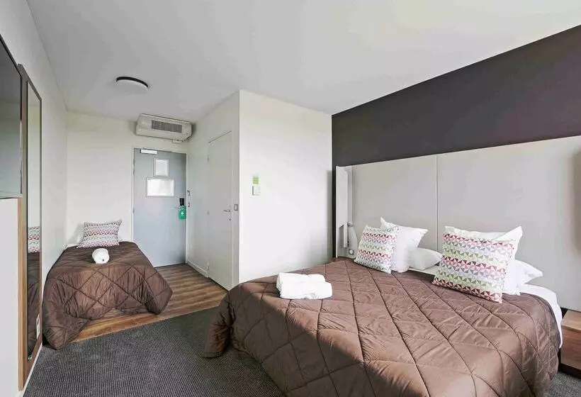 ホテル Campanile Roissy Aeroport Cdg Le Mesnil Amelot