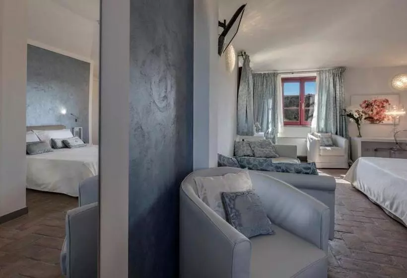 Отель & Restaurant Casolare Le Terre Rosse