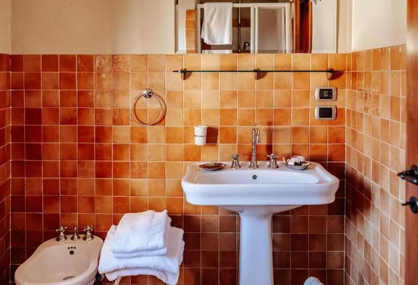 Отель Dimora Casa Eugenia