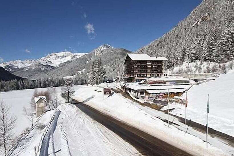 酒店 Il Caminetto Sport