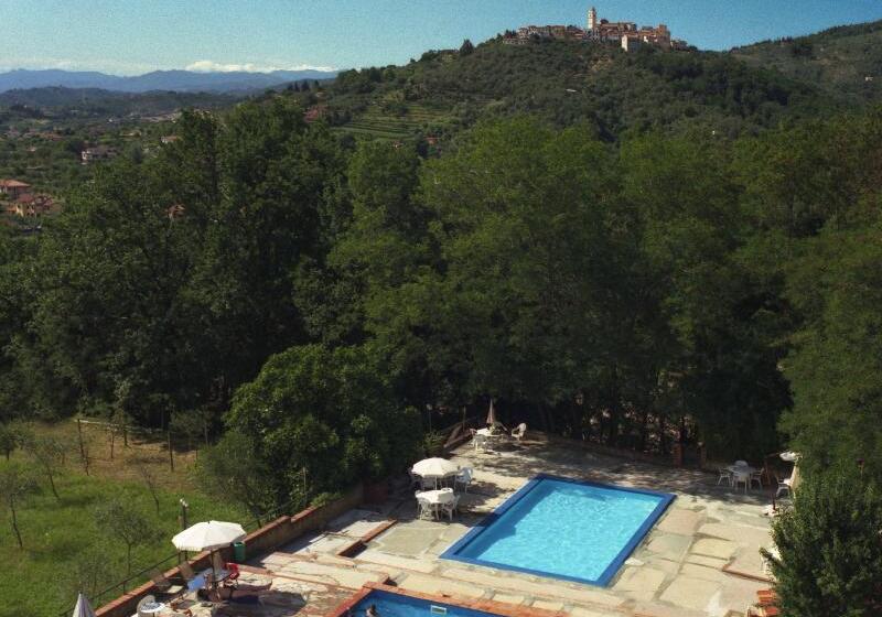 فندق Ippotur Medieval Resort