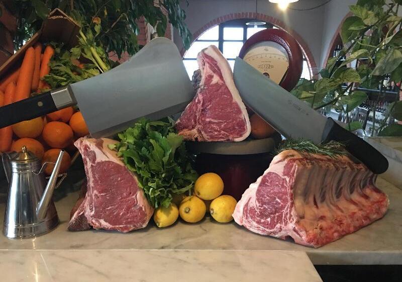 فندق Ippotur Medieval Resort