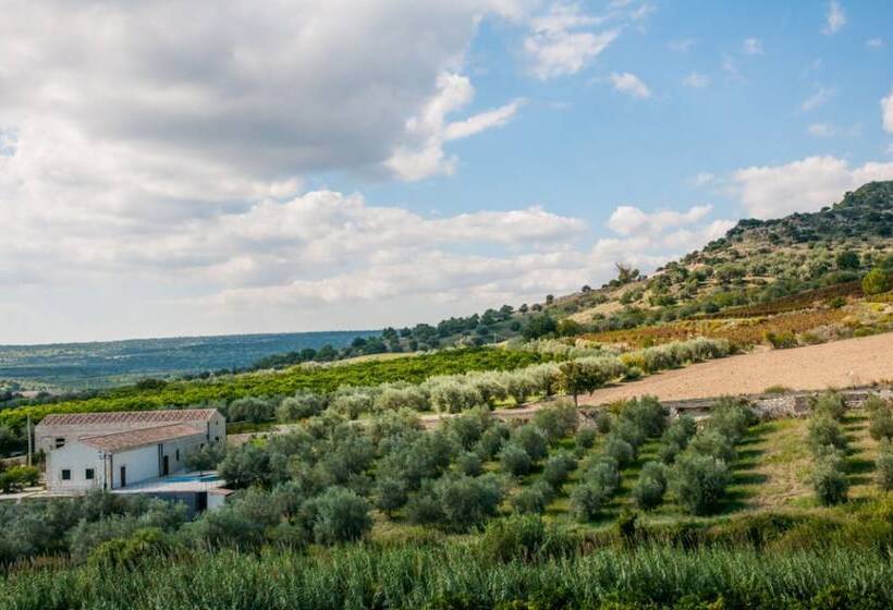 فندق Kallikoros Country Resort & Spa