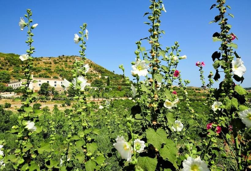 فندق Kallikoros Country Resort & Spa