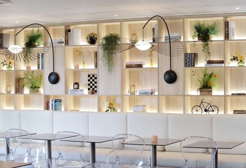 فندق Hôtel Kyriad La Rochelle Centre Ville