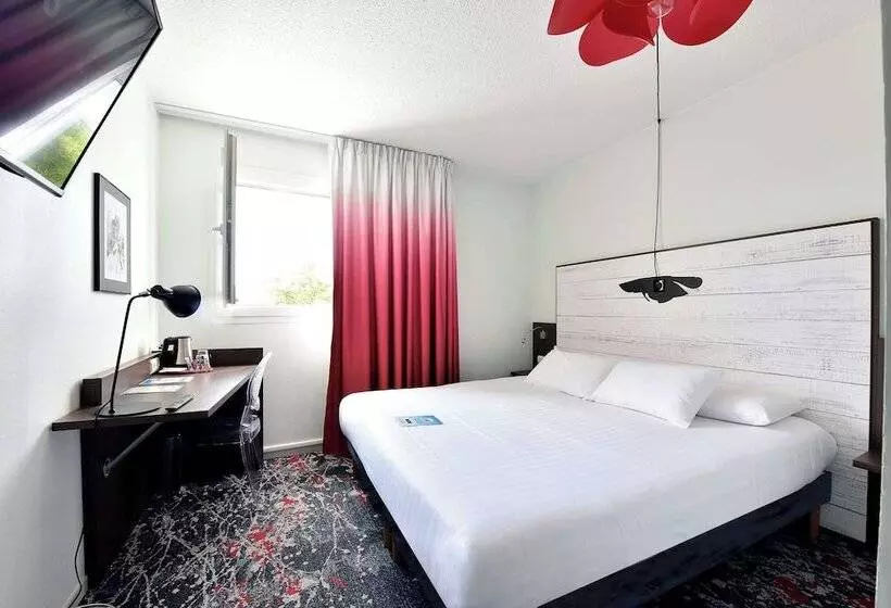 ホテル Hôtel Kyriad La Rochelle Centre Ville