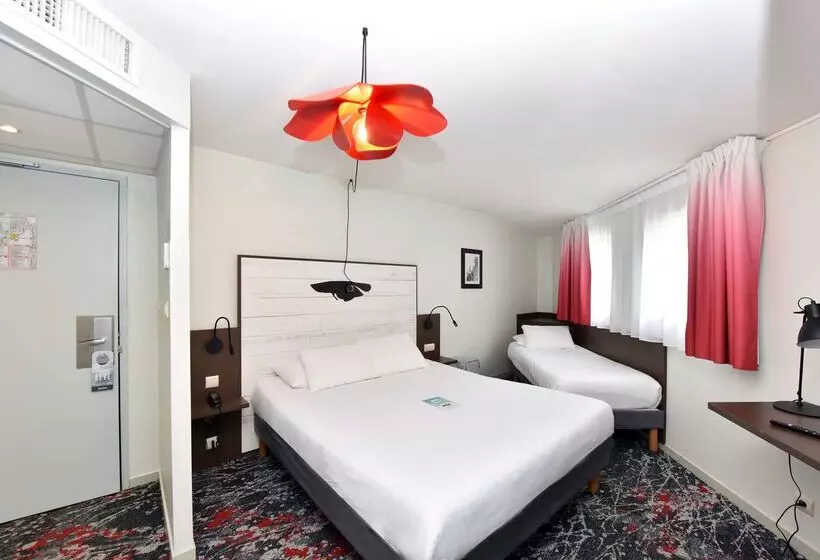 ホテル Hôtel Kyriad La Rochelle Centre Ville