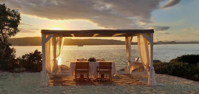 فندق L'Ea Bianca Luxury Resort