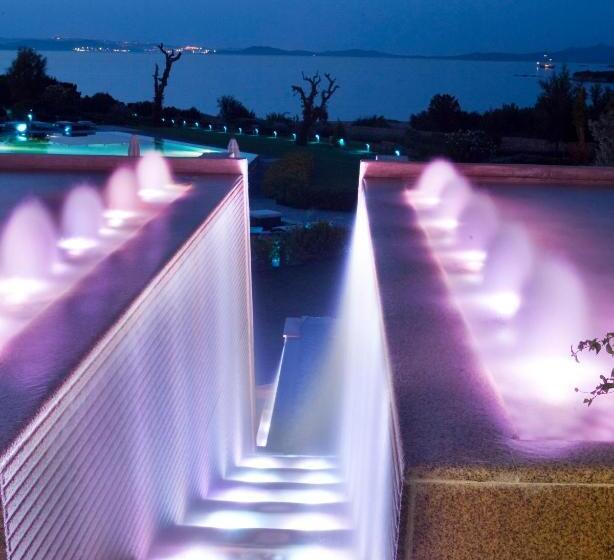 فندق L'Ea Bianca Luxury Resort