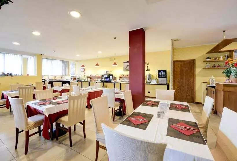 هتل Lido International