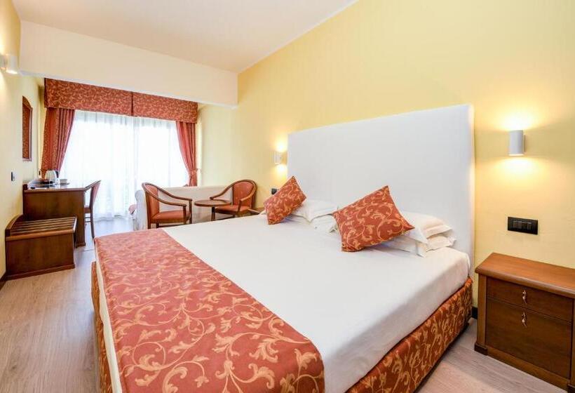 בית מלון כפרי Lido International