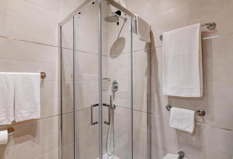 בית מלון כפרי Lido International