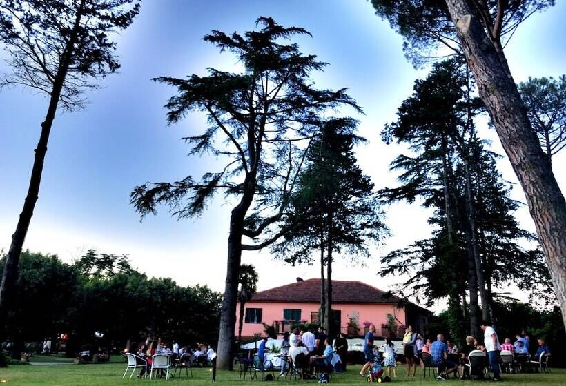 酒店 Montebelli Agriturismo & Country