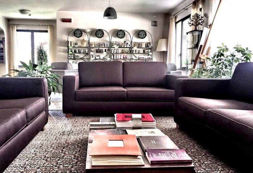 酒店 Montebelli Agriturismo & Country