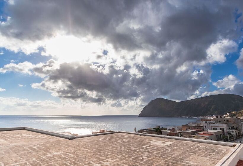 Отель Residence La Villetta