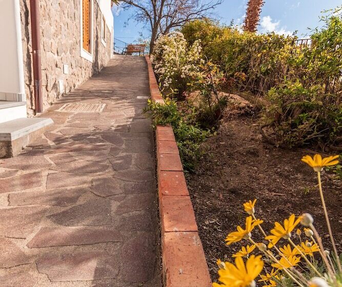 Отель Residence La Villetta