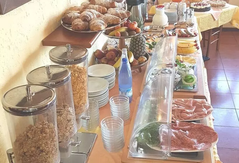 ホテル Rifugio Prategiano