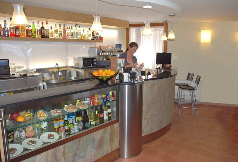 Отель Rifugio Prategiano