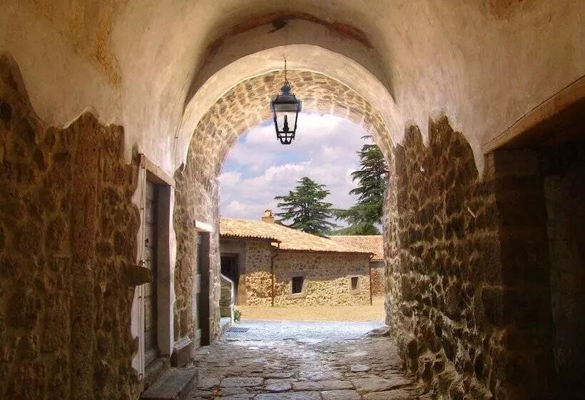 Отель Tenuta Castelverde