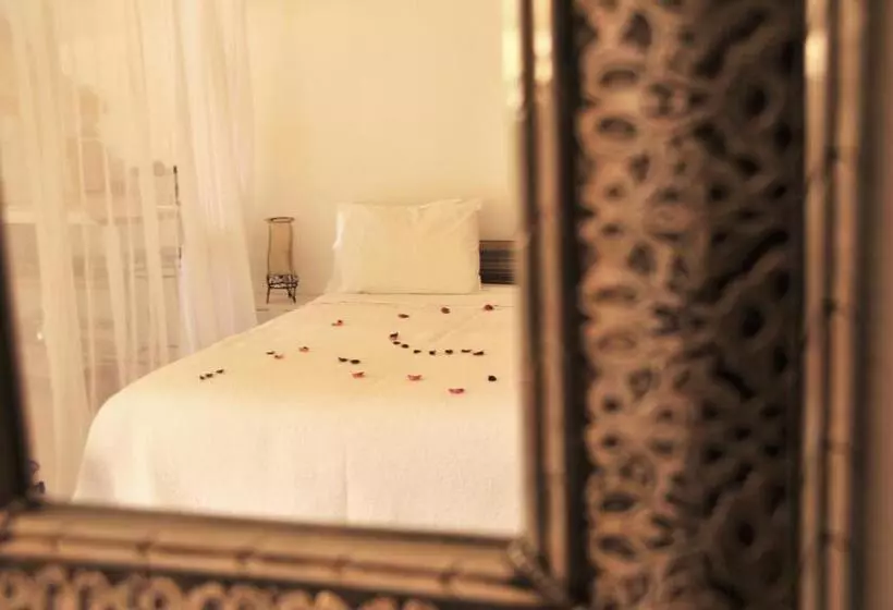 호텔 Uma Casa A Beira Sol