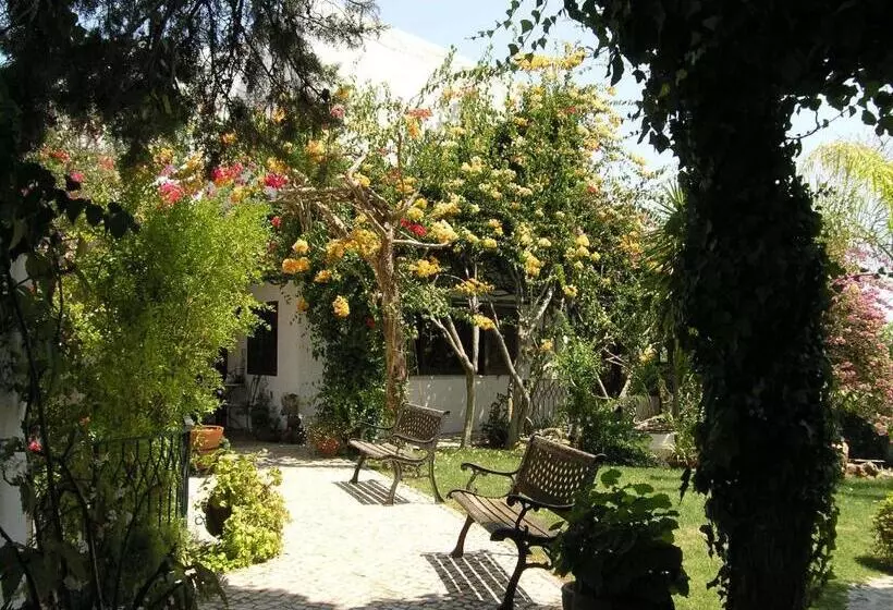 호텔 Uma Casa A Beira Sol