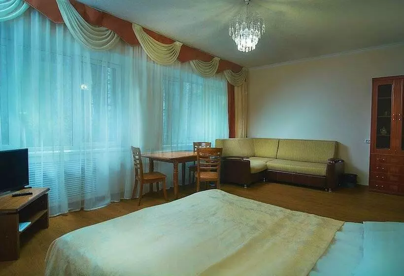 Hotelli Sanatoriy Rodnik