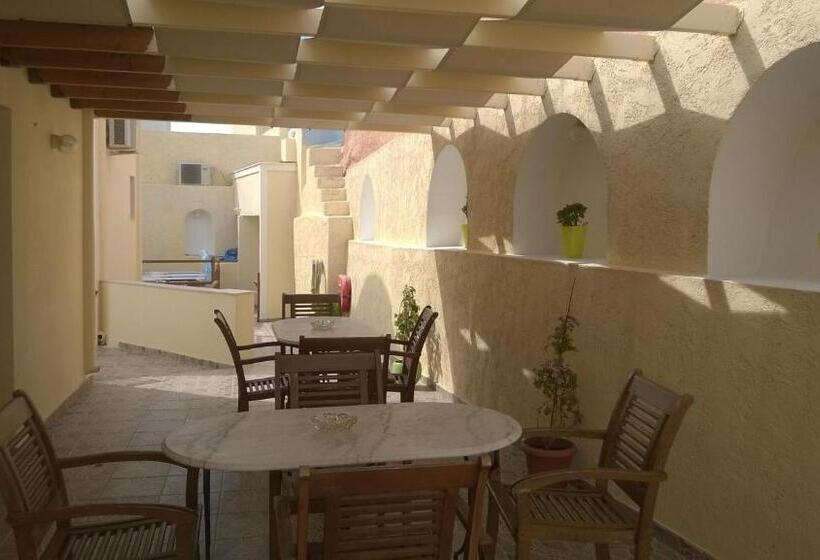 هتل Anemomilos Suites