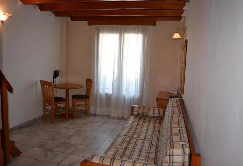 호텔 Anemomilos Suites