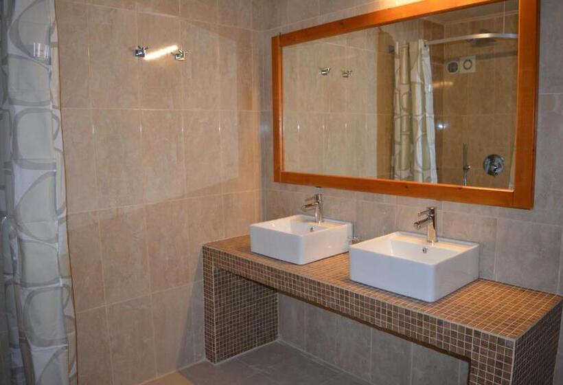 هتل Anemomilos Suites