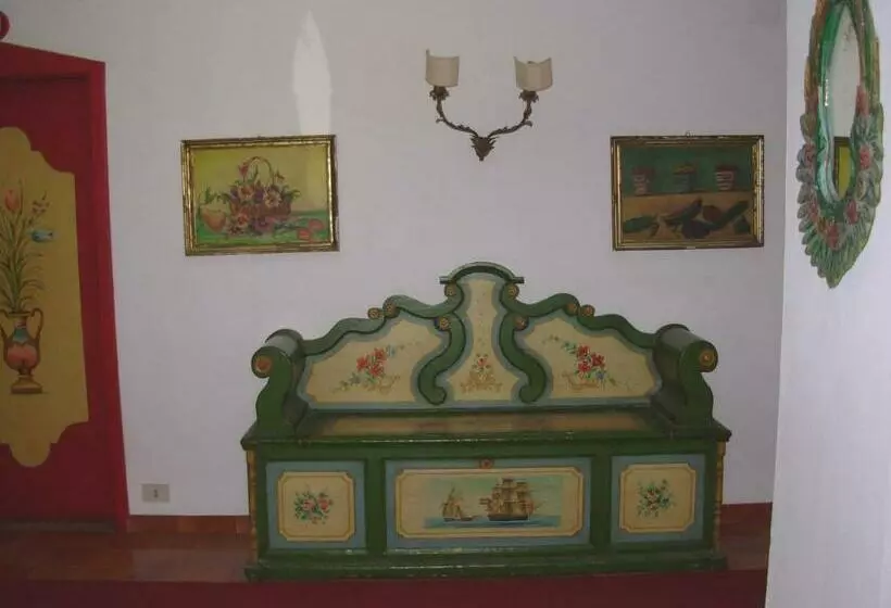 Отель Arathena Rocks