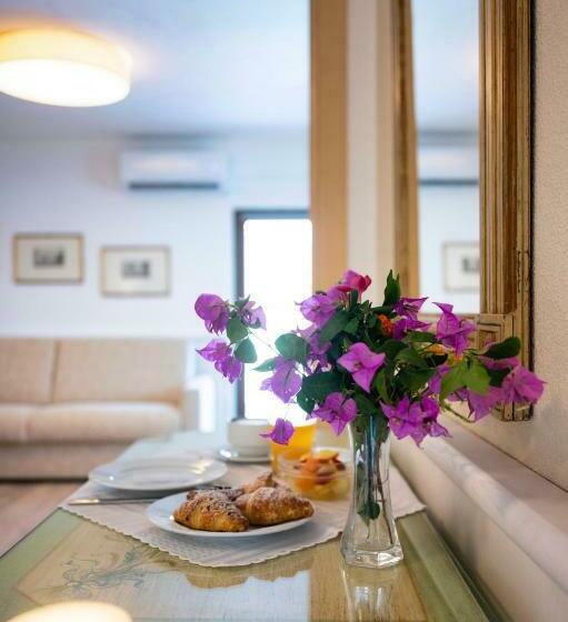 فندق Arathena Rocks