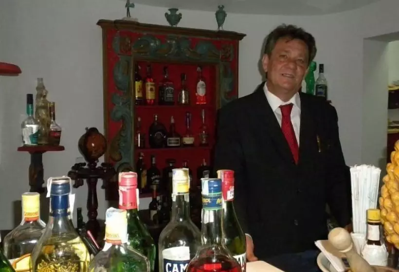 Отель Arathena Rocks