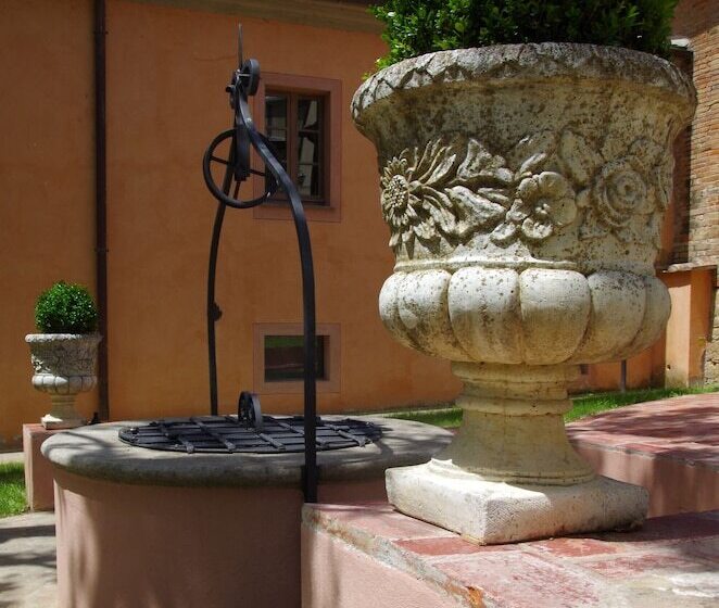 Отель Borgo Dolciano