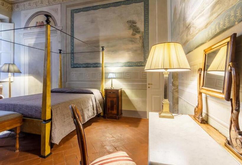 Otel Dimora Storica Palazzo Puccini