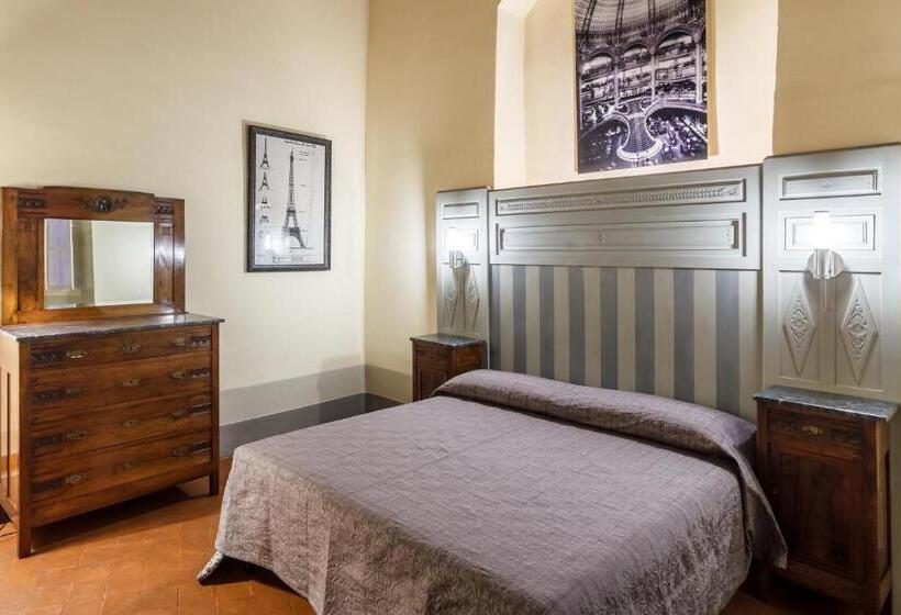 Otel Dimora Storica Palazzo Puccini